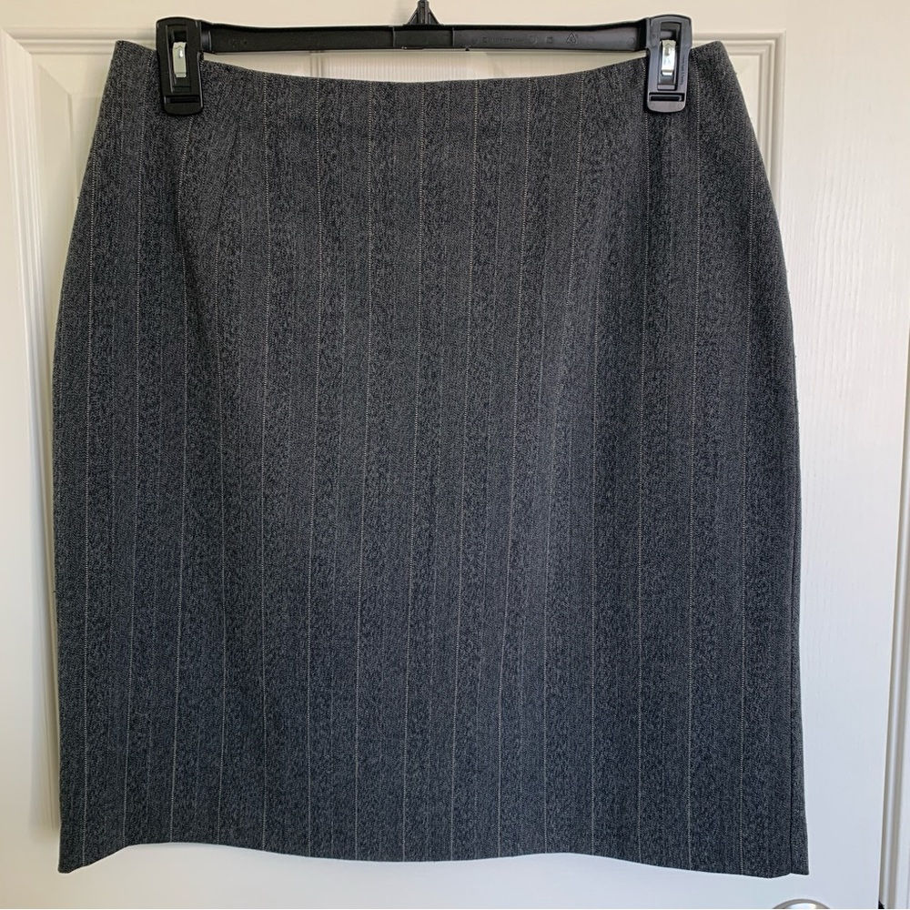 Black/grey pencil skirt w/cream pinstripe. Fully lined. Machine wash and dry.